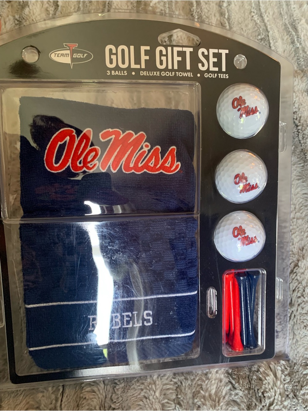 Ole Miss Rebels Embroidered Golf Gift Set, New in Package